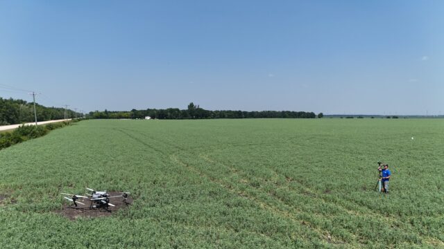 Manitoba trials work toward drone spraying approvals (Manitoba Cooperator)